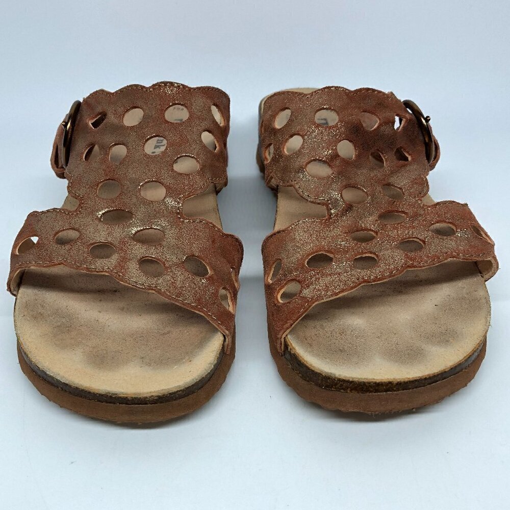 Think Gold Sandals Size 7 1/2 - 8